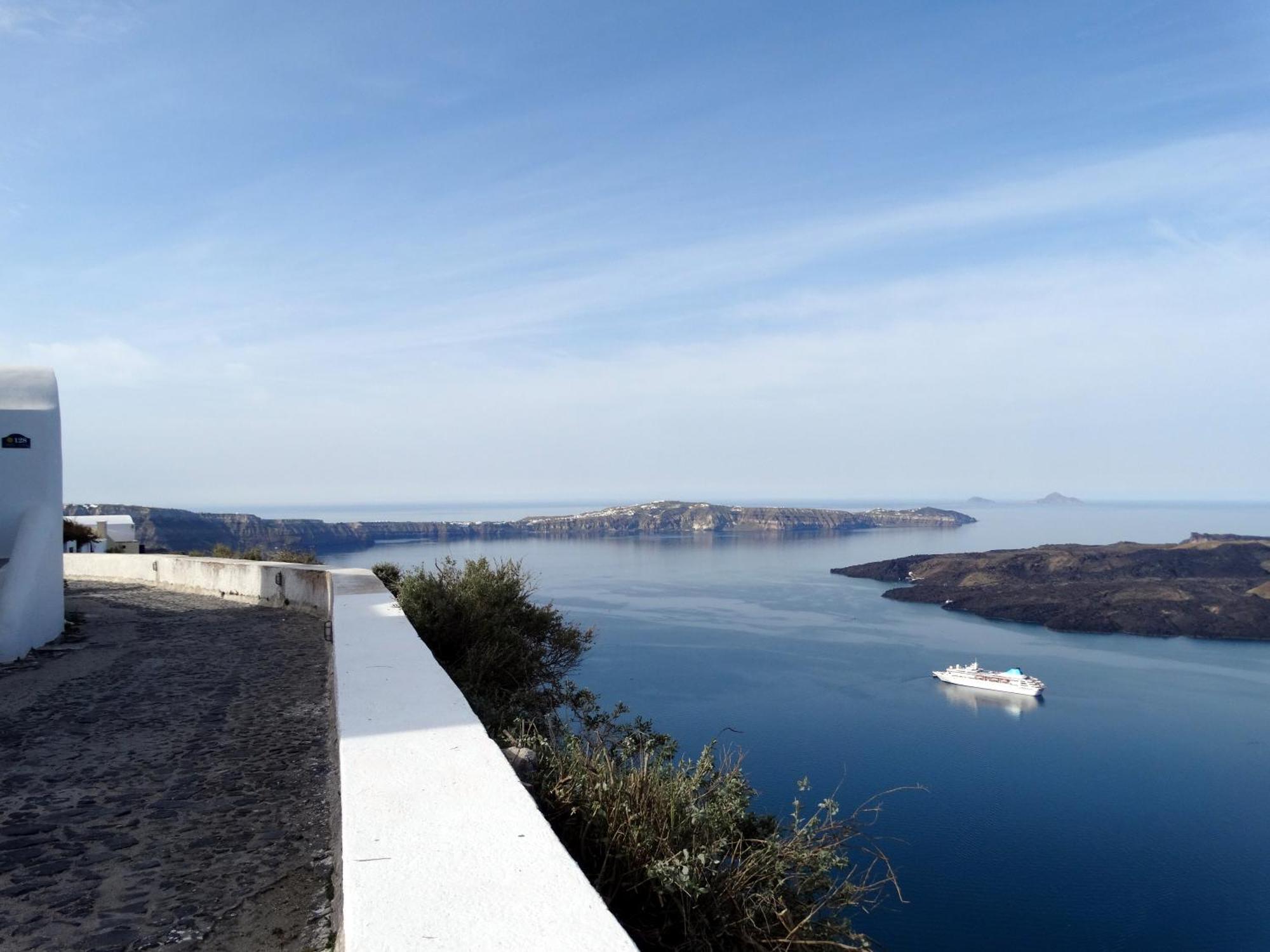 Yposkafo Suites - Villa - Santorini Fira  Exterior foto